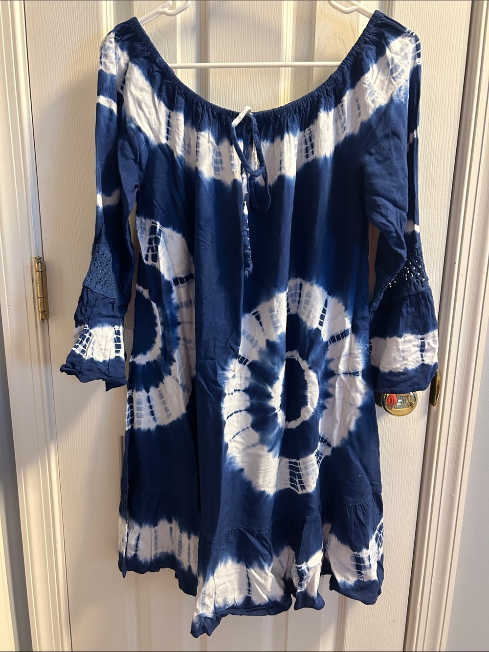 ⚜️ Navy and White Tie-Dye Off-Shoulder Dress